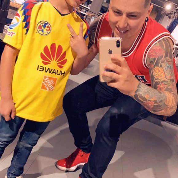 Meet your Posher, Fher - Picture 1 of 1